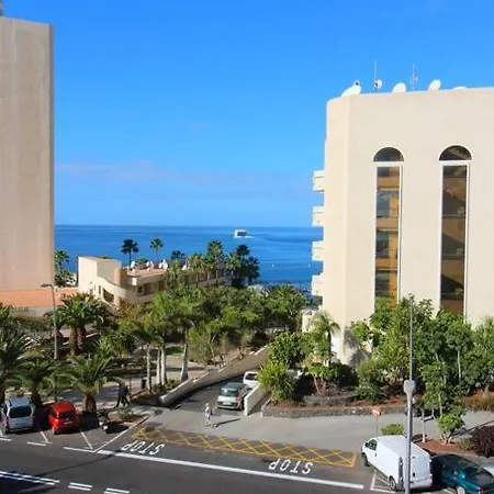 Sunny Tarajales Membrillosuites Collection * Los Cristianos (Tenerife)