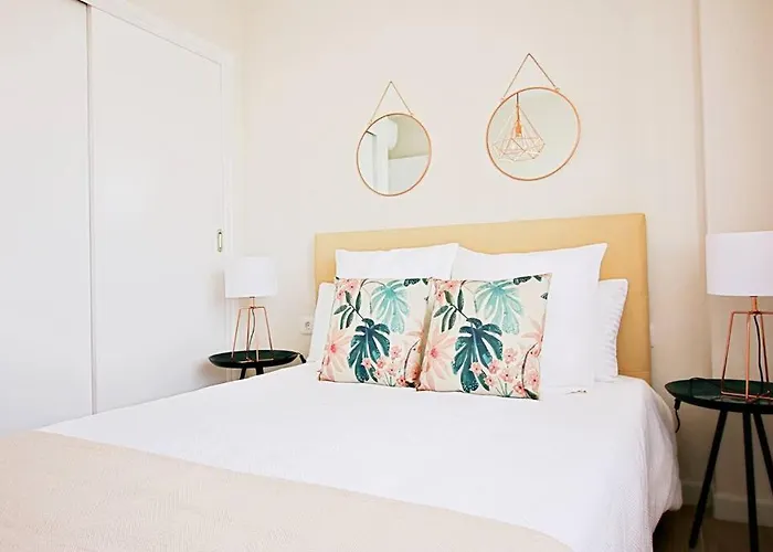 Apartment Sunny Tarajales Membrillosuites Collection