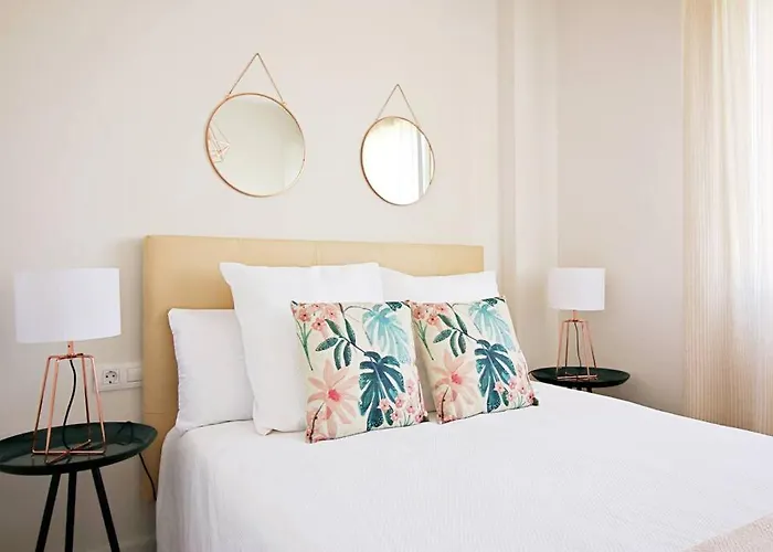 Sunny Tarajales Membrillosuites Collection Apartment *