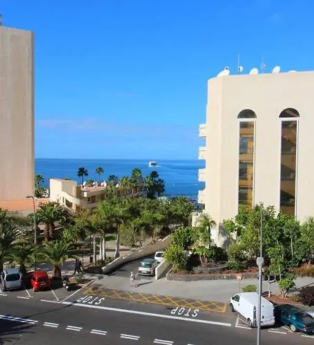 Sunny Tarajales Membrillosuites Collection * Los Cristianos (Tenerife)